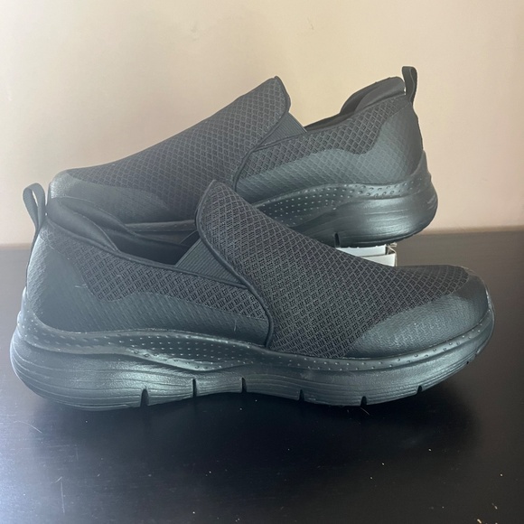 Skechers Men's Arch Fit banlin Blk Slip-on Sneakers Size:11 #232043 - Picture 5 of 10